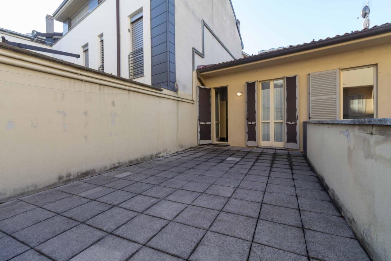 Galleria Roma Apartment - Affitti Brevi Italia Lecco Kültér fotó